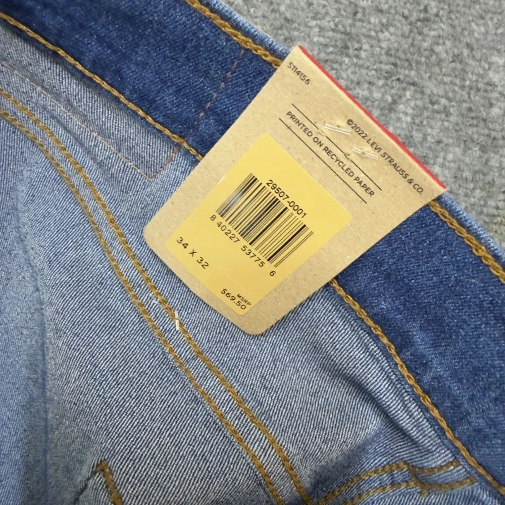 NWT Levi's 502 Taper Jeans Medium Wash Denim Blue Size 34x32